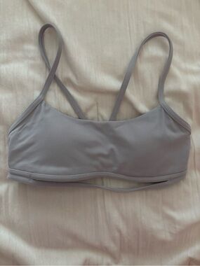Lululemon dainty sports bra
